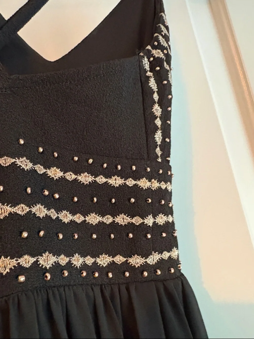 Lulu's Black Beaded V-Neck Prom Gown - Picture 6 of 8